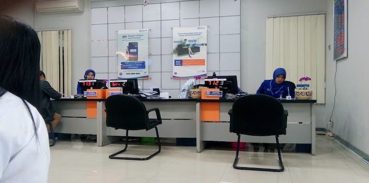 Cara-Daftar-SMS-Banking-BRI-Melalui-Kantor-Unit-Kerja